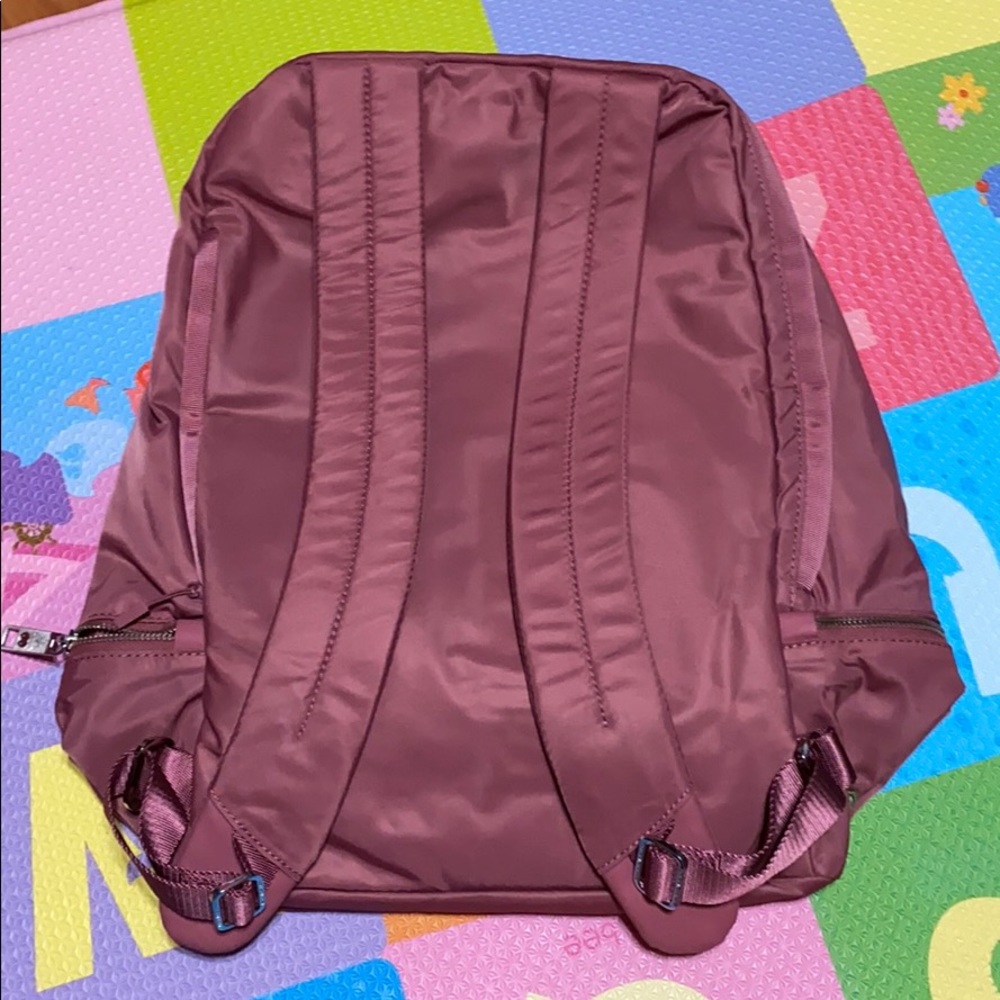 Lululemon Backpack - Picture 2 of 5
